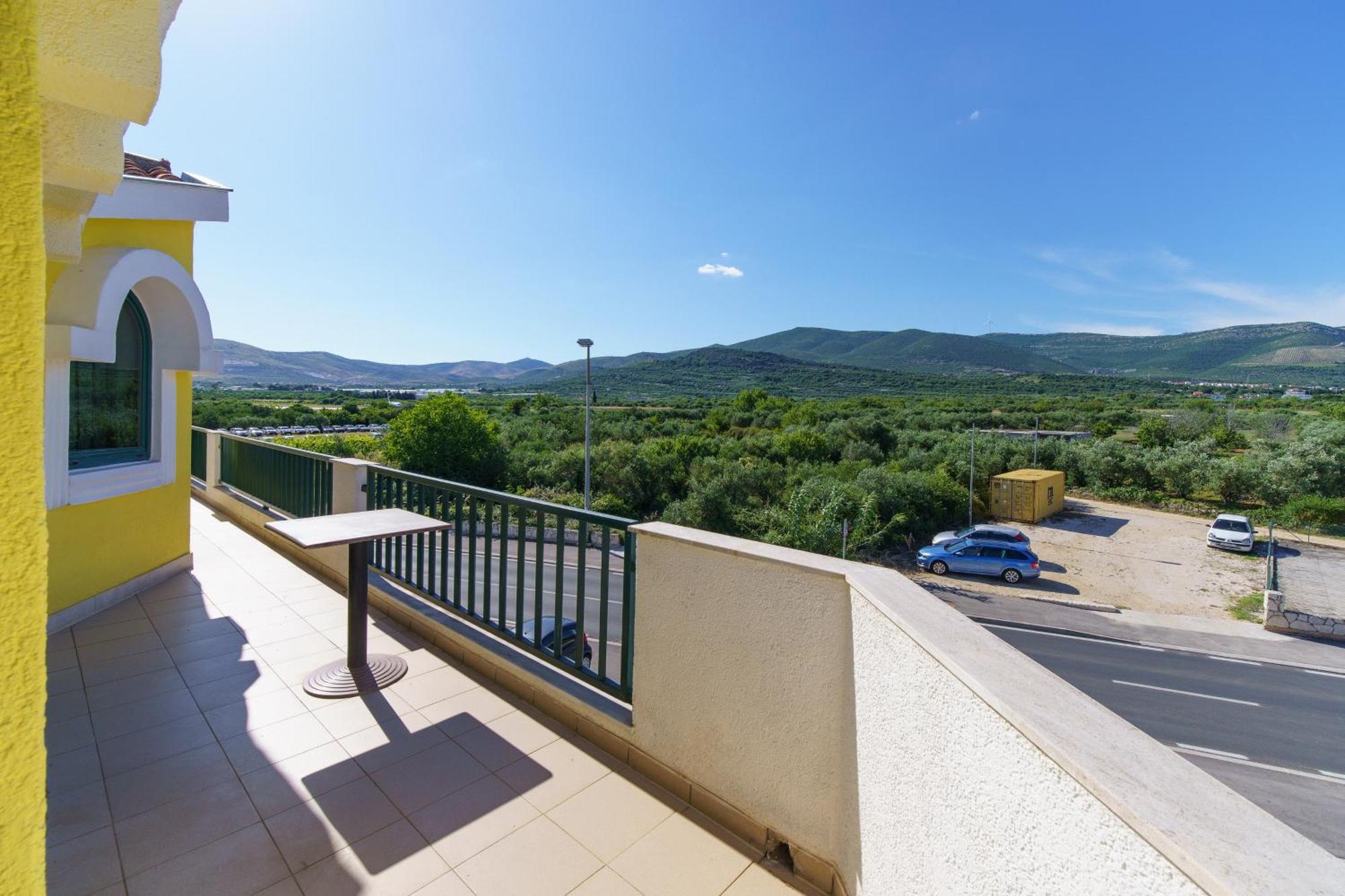 History Apartments Kaštela Εξωτερικό φωτογραφία