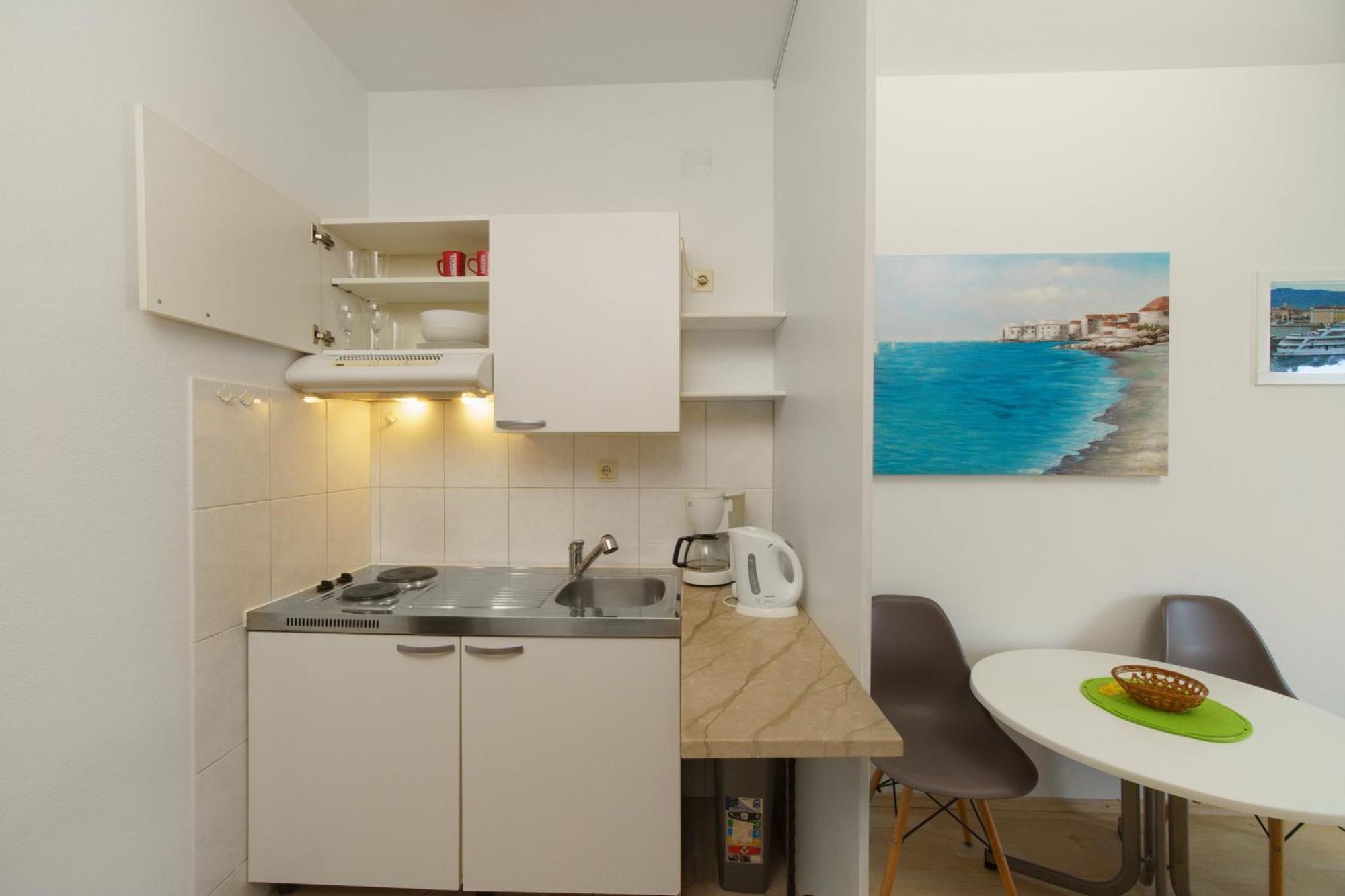 History Apartments Kaštela Εξωτερικό φωτογραφία