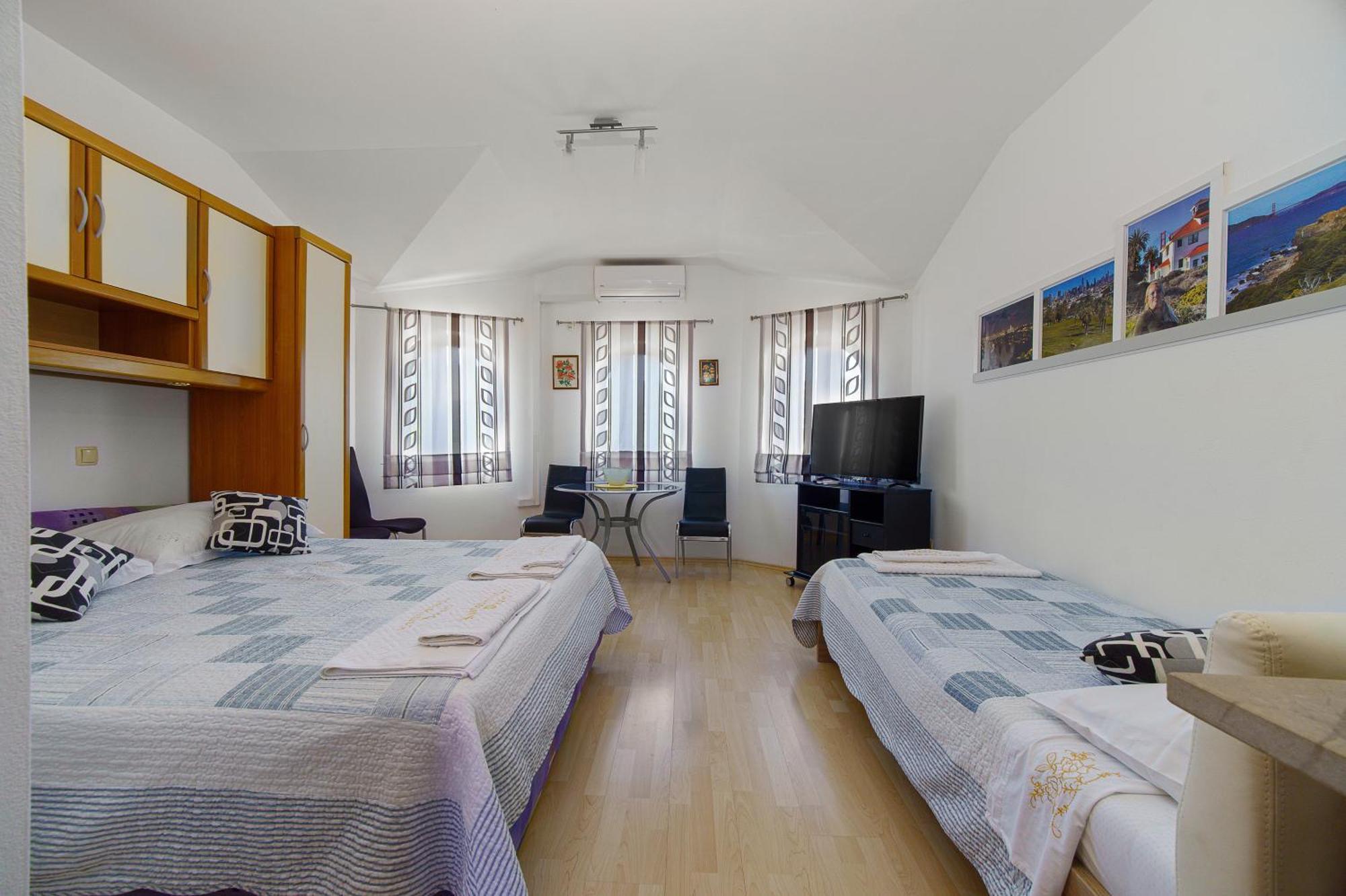 History Apartments Kaštela Εξωτερικό φωτογραφία